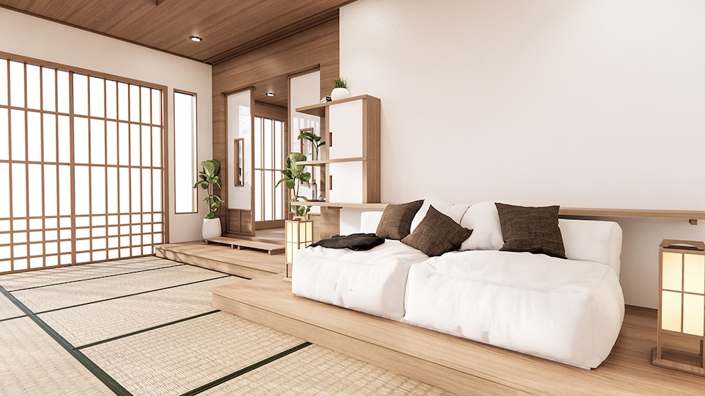 Auch heute legt man bei der japanischen Einrichtung viel Wert auf Holz und die Kombination zwischen traditionellen und modernen Elementen.