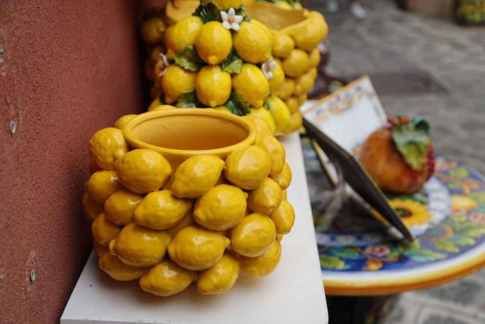 Lemon bowls are the must-have for summer 2024