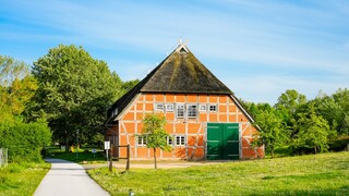 Obwohl alte Fachwerkhäuser einen unvergleichlichen Charme und eine besondere Ästhetik haben, können sie auch Schwachstellen aufweisen.