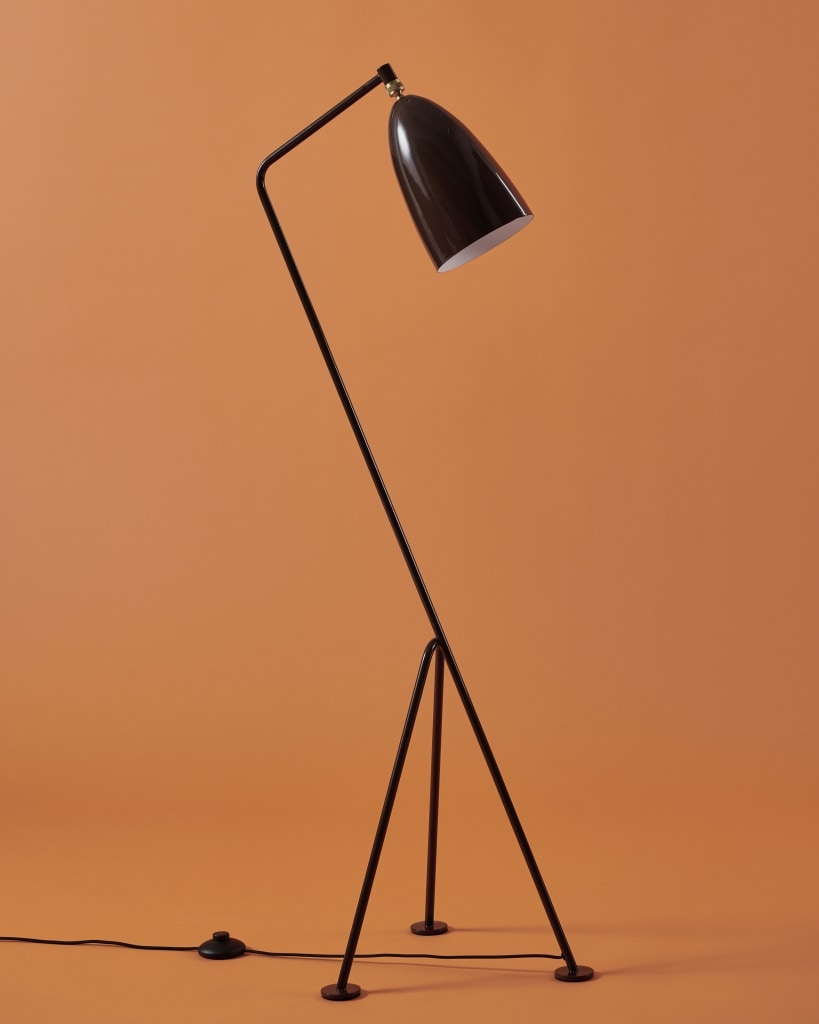 Grasshopper floor lamp by Gubi in a delicate, slanted design in black