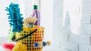 Insbesondere das Badezimmer und die Küche sollte man regelmäßig putzen – verschiedene Bereiche am besten täglich