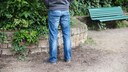 Pinkeln im Gemeinschaftsgarten