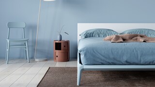 Puderblau zählt zu den Farbtrend für den Herbst 2024