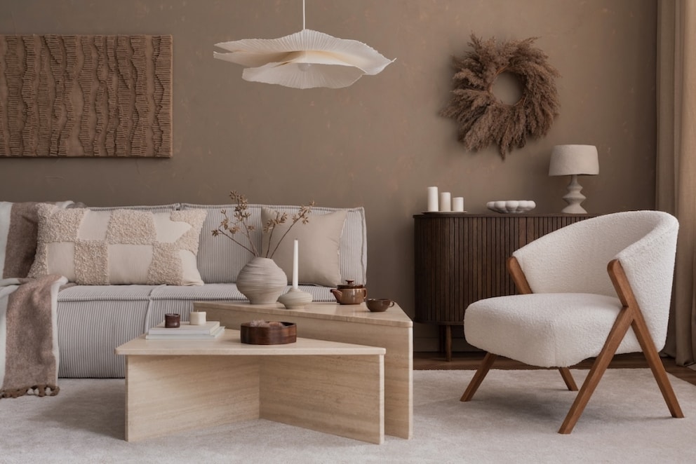 Pendant light made of fabric in the living room