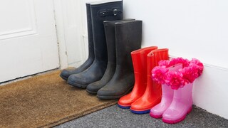 Schuhe im Flur