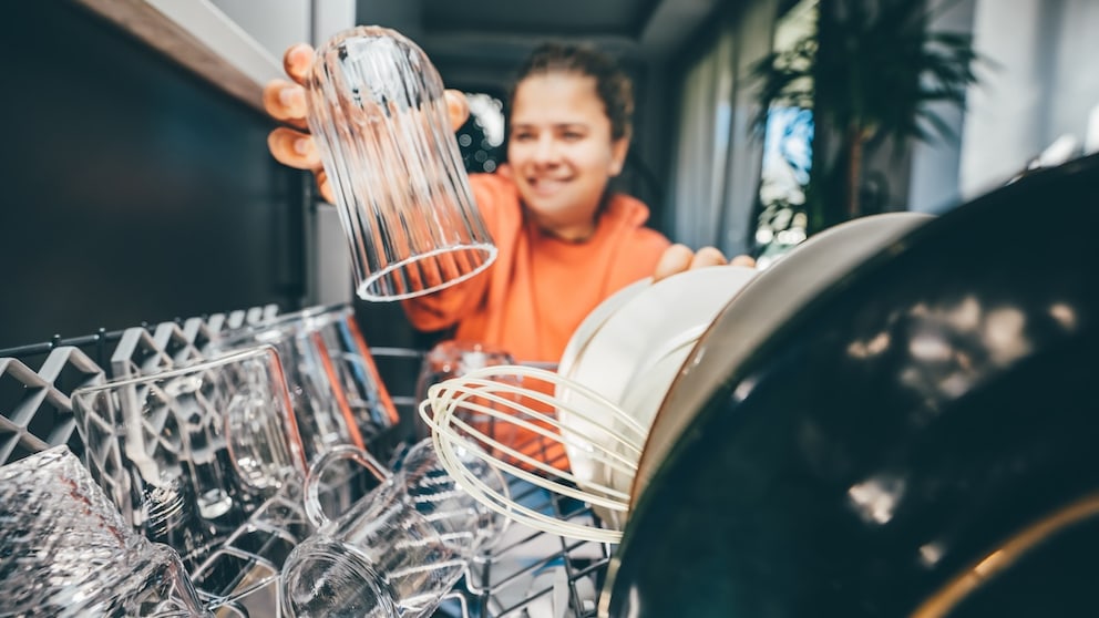 Einige Küchenutensilien sollte man nicht in die Spülmaschine geben