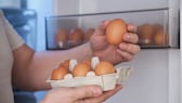 Die Frage, ob Eier in den Kühlschrank sollten, hat schon für so manchen Streit gesorgt