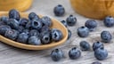 Lagert man Heidelbeeren richtig, können sie bis zu zwei Wochen lang frisch bleiben