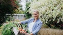 Für Judith Rakers ist Nachhaltigkeit ein wichtiges Thema. Seit mehreren Jahren baut sie auch ihr Gemüse selbst im Garten an.