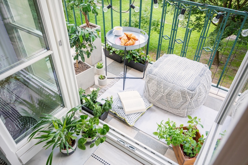 So gelingt der Scandi-Look auf dem Balkon