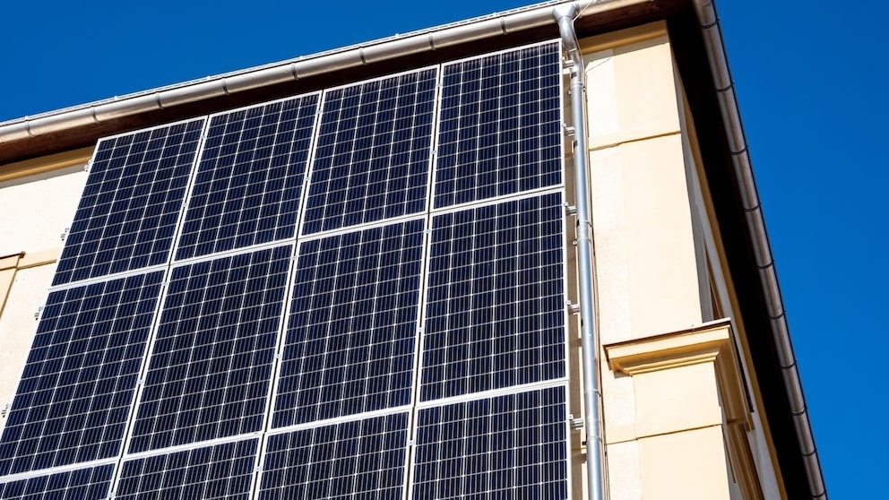 PV-Anlage an Fassade