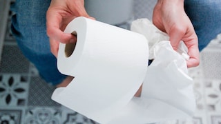Die Frage, ob Toilettenpapier eine „richtige“ und eine „falsche“ Seite hat, kann zu Diskussionen führen