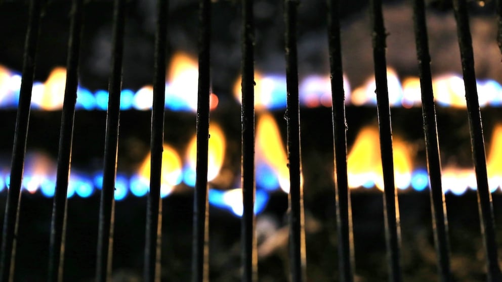 Gasgrill Flammen