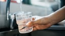 Im Trinkwasser wurden beachtliche Mengen an Ewigkeitschemikalien festgestellt. Auch Mineralwasser wurde untersucht.
