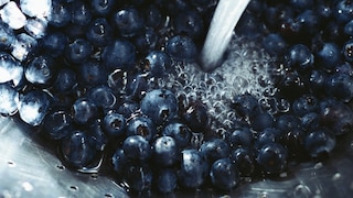 Heidelbeeren richtig waschen