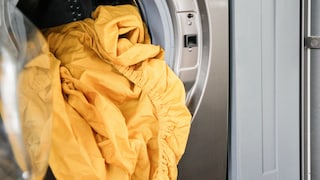 Man könnte meinen, beim Bettwäsche waschen gäbe es nicht viel zu beachten – doch das ist falsch. Tatsächlich sollte man einige häufige Fehler unbedingt vermeiden