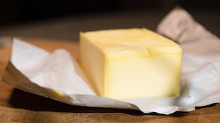 Um die Haltbarkeit zu verlängern, denken viele darüber nach, Butter einzufrieren. Aber geht das?