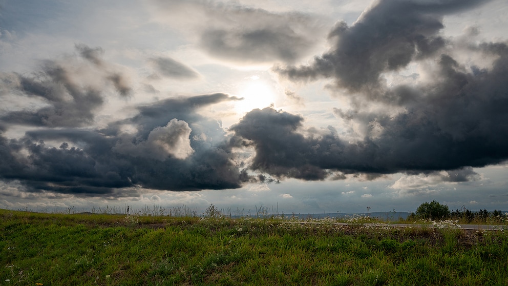 Eine Bauernregel sagt, dass das ein Wetterumschwung im August zwei Wochen bliebt