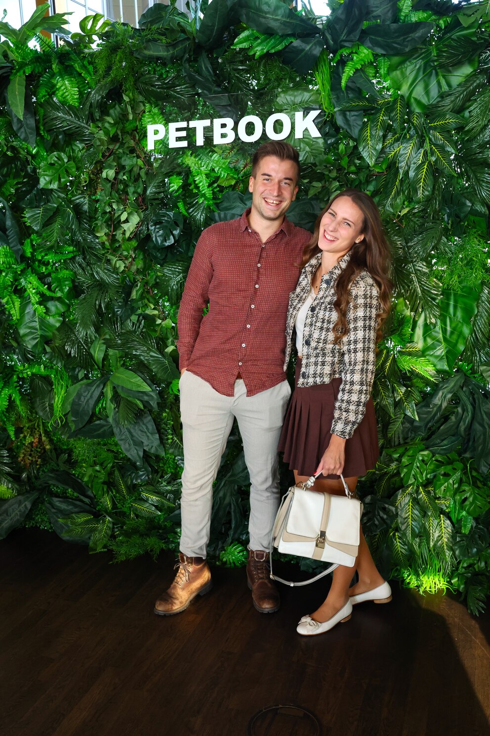 Die beiden Influencer Sven Suchanek und Julia Paech