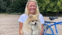 Auf Diabetikerwarnhund Åsa ist immer Verlass. Sie lässt Halterin Lynn wissen, wenn diese in die Unterzuckerung gerät und deshalb etwas essen sollte.