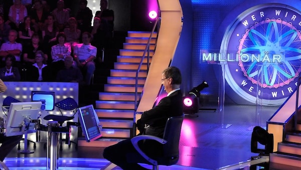EIn Kandidat sitzt bei Günther Jauch bei Wer wird Millionär in der Patsche
