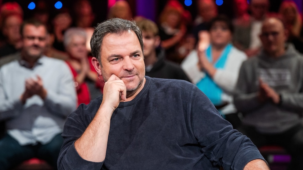 Der Hundetrainer Martin Rütter, aufgenommen bei der MDR-Talkshow Riverboat Aufzeichnung am 23.11.2024 in Leipzig