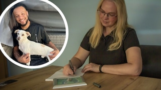 Ein Tiermedium hat mit Paco, dem Hund von PETBOOK-Redakteur Dennis Agyemang, Kontakt aufgenommen