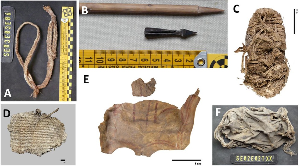 Erstaunliche Fundst&uuml;cke aus alten Bartgeier-Nestern: Darunter befinden sich ein jahrhundertealter Schuh aus Pflanzenmaterial, Korbgeflecht, Schafleder und ein Armbrustbolzen