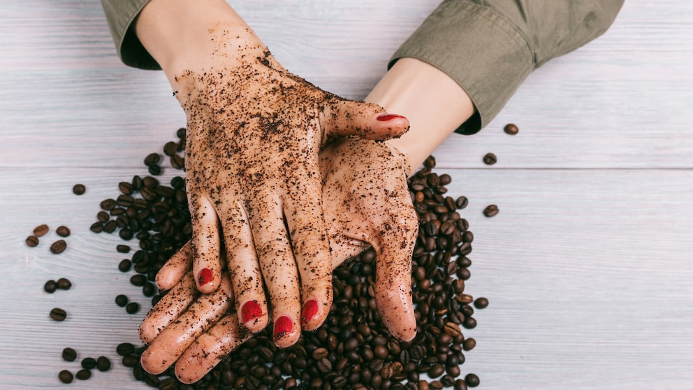 Kaffeesatz kann man als Bodyscrub nutzen