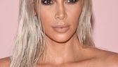 Kim Kardashian bei der Tom Ford Show im Rahmen der New York Fashion Week ergraut