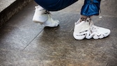 Sneaker Streetstyle Mailand Fashion Week