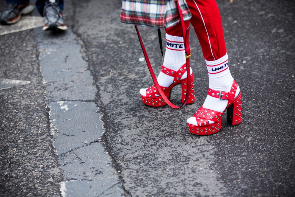 Socken in High Heels sind schon lange kein Mode-Tabu mehr