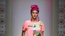 Große Ohrringe und Animal Prints dominierten die Show
