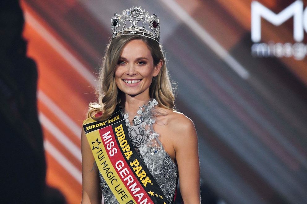 Ms germany. Надин Бернейс Мисс Германия 2019. Мирьяна Богоевич Мисс Германия 2001. Мисс Германия 2018. Мисс Германии 1991.