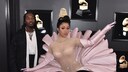 Cardi B bei den 61. Grammys auf dem roten Teppich
