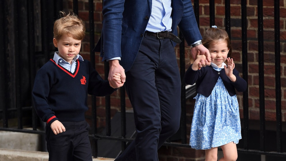 Prinzessin Charlotte, Bruder George und Vater William