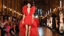 Kendall Jenner in Giambattista Valli