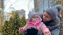 Alida Kurras mit ihrer Tochter