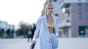 Caro Daur mit Bralette
