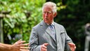 Prinz Charles bedankte sich nicht nur bei den Mitarbeitern des Gloucestershire Royal Krankenhauses, sondern sprach mit ihnen auch über seine eigene Erkrankung