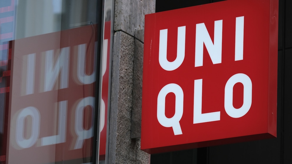 Logo von Uniqlo