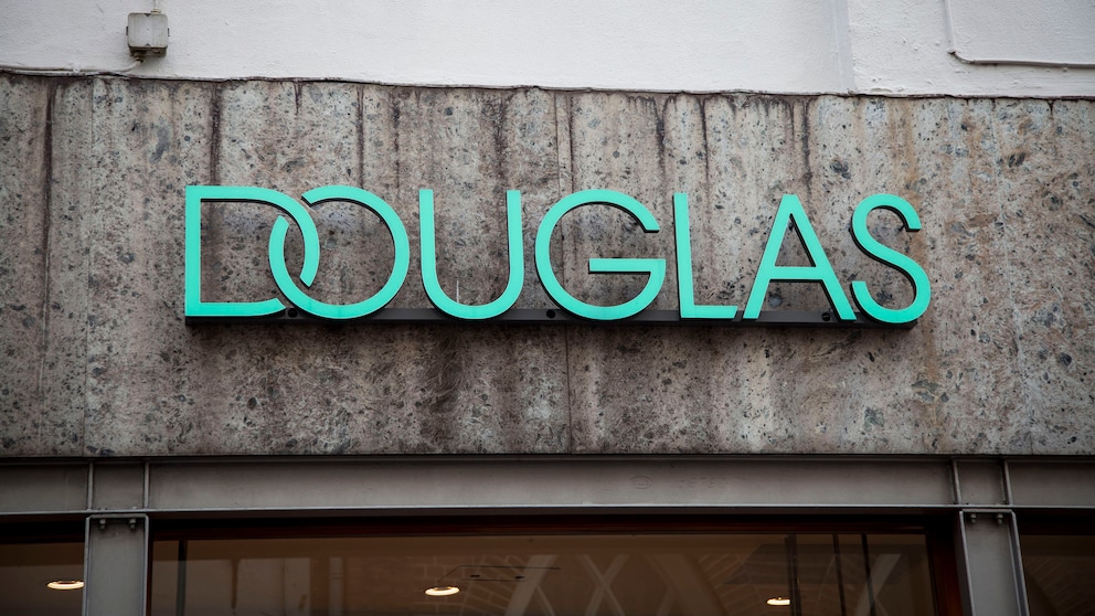 Douglas-Logo