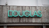 Douglas-Logo