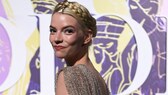 Anya Taylor-Joy bei der Dior Cruise Show