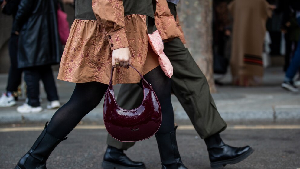 Frauen in Stiefeletten