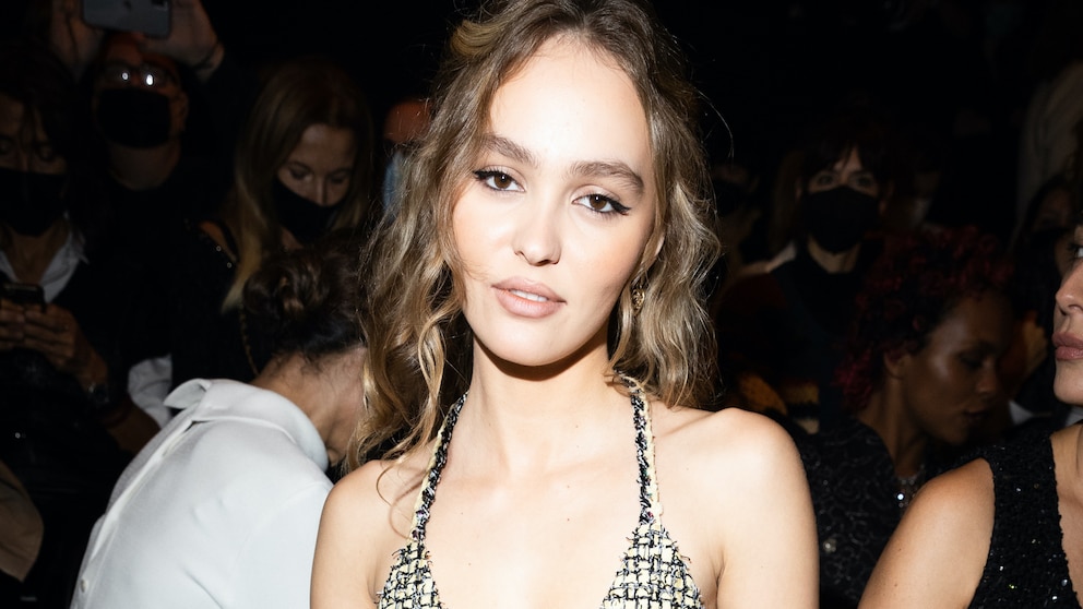 Lily-Rose Depp bei Chanel-Show