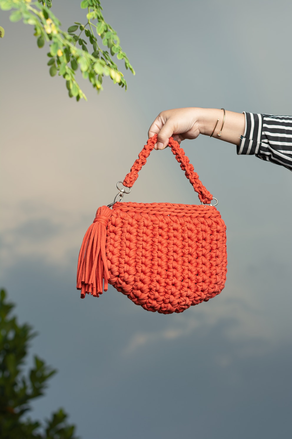 gestrickte Orangene Handtasche