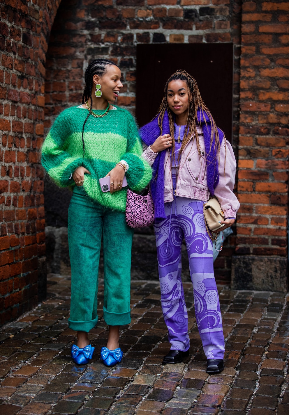 Color Blocking: Diese Styles knallen so richtig schön!