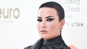 Demi Lovato mit Buzz Cut