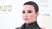 Demi Lovato mit Buzz Cut